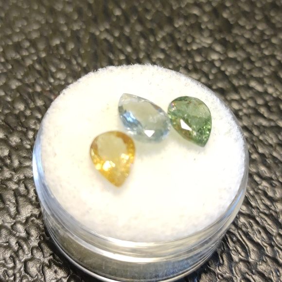 Faceted Yellow Blue Green Tourmaline Gemstones #142 - Picture 2 of 4